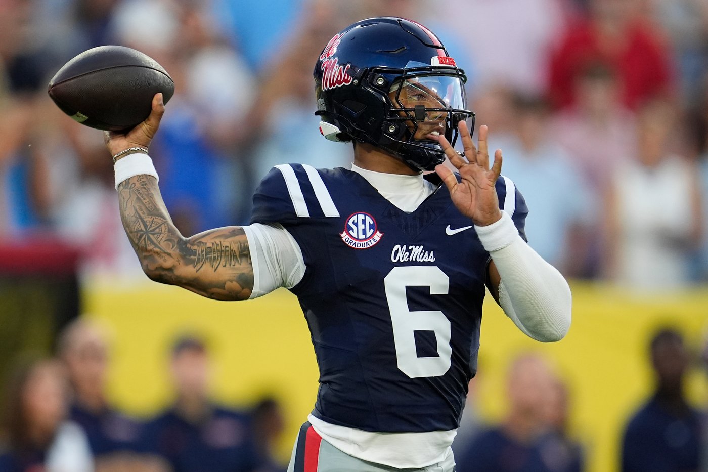 Wild 2nd half ends with Carneiro’s 48-yard winner for No. 9 Ole Miss over No. 24 Louisville | iNFOnews.ca Wild 2nd half ends with Carneiro’s 48-yard winner for No. 9 Ole Miss over No. 24 Louisville | iNFOnews.ca