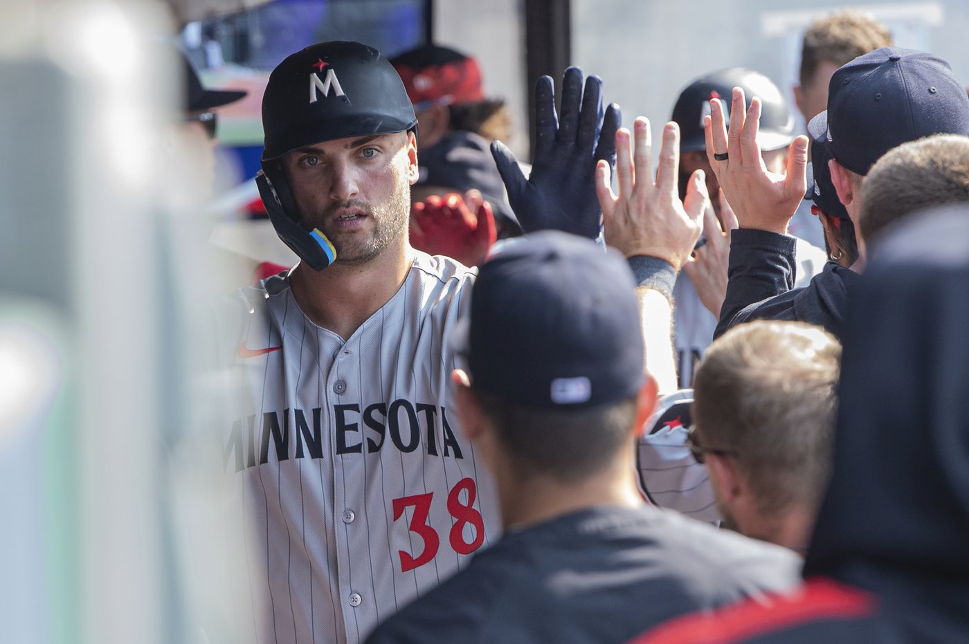 Naylor has RBI double in 8th inning, Guardians beat Twins 5-4 for 4th straight win | iNFOnews.ca