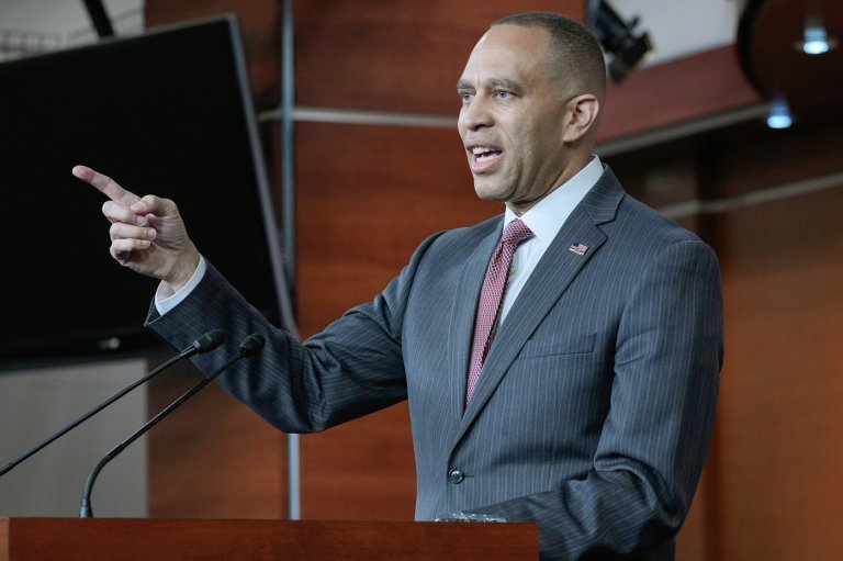 Democrats are hoping for a breakthrough as the House takes another Iran war vote | iNFOnews.ca