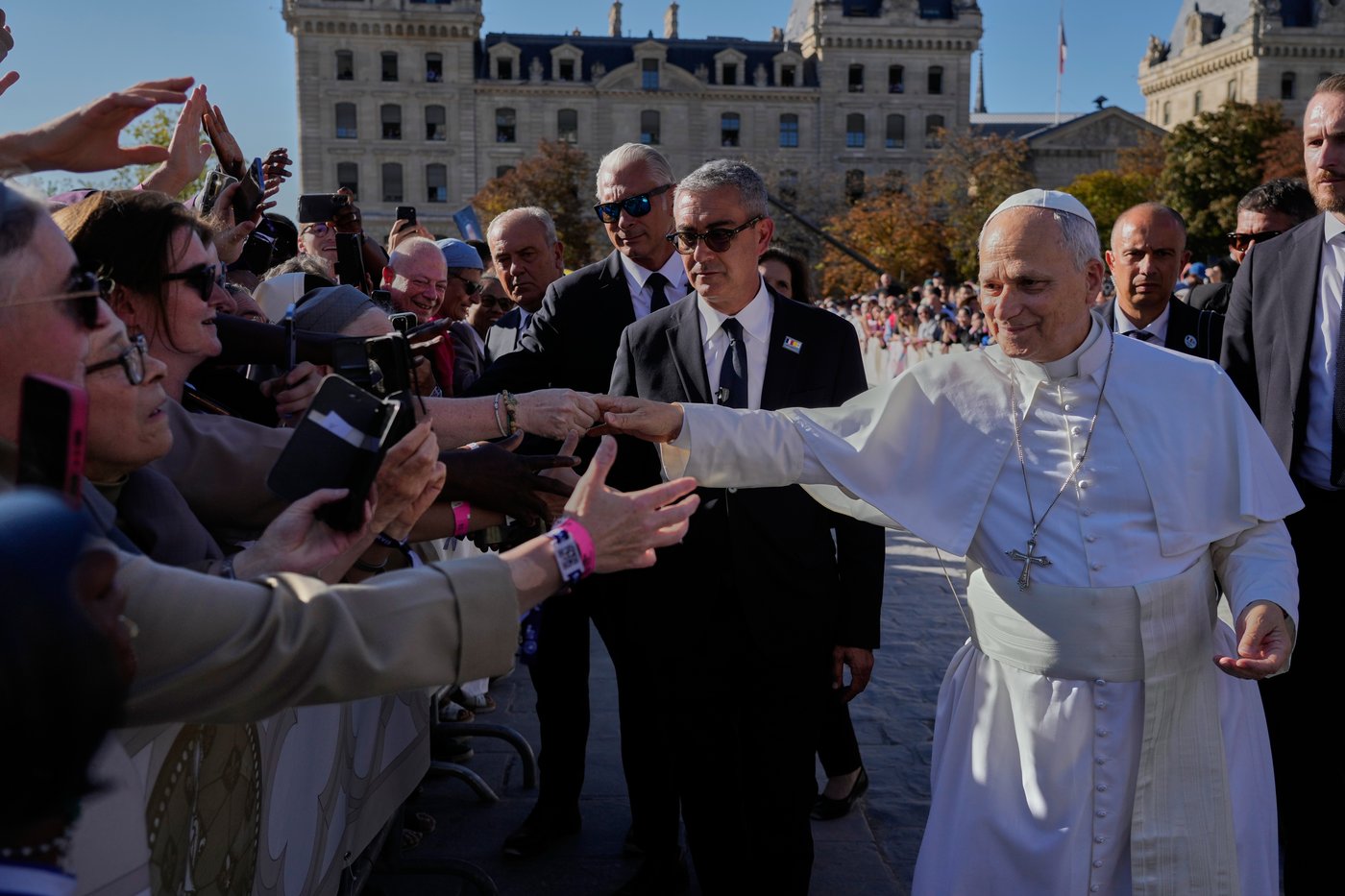 Pope Leo wraps up France trip by urging Europe to blunt 'desire for domination' driving today's wars | iNFOnews.ca