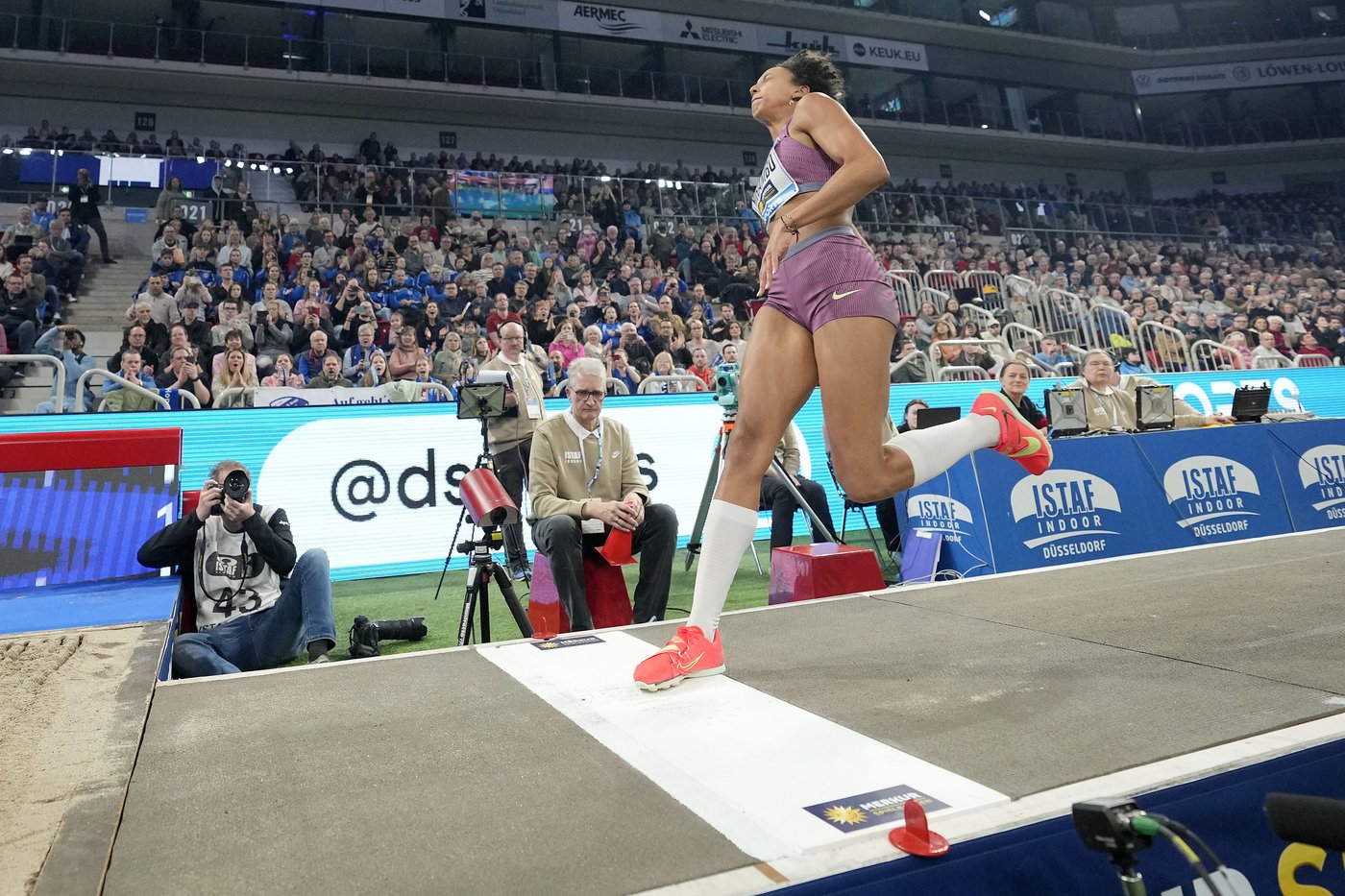 A step too far? Experimental long jump change makes its debut at ISTAF indoor meet | iNFOnews.ca