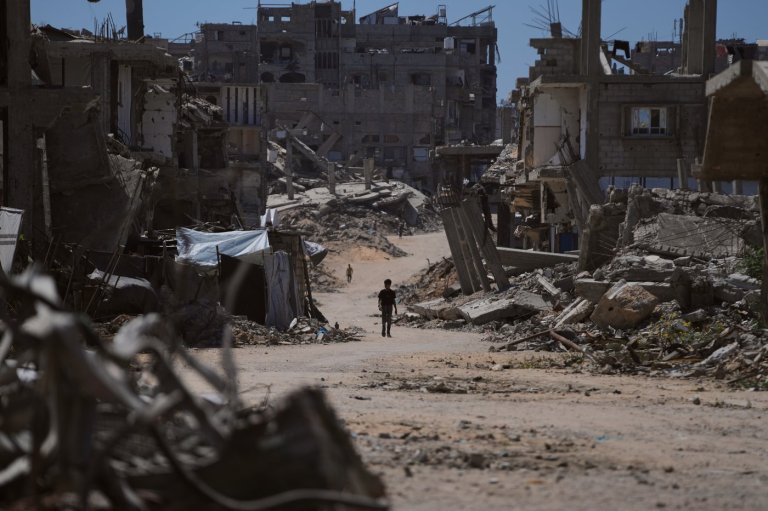 Palestinians face uncertain future as Gaza marks 1,000 days of war | iNFOnews.ca