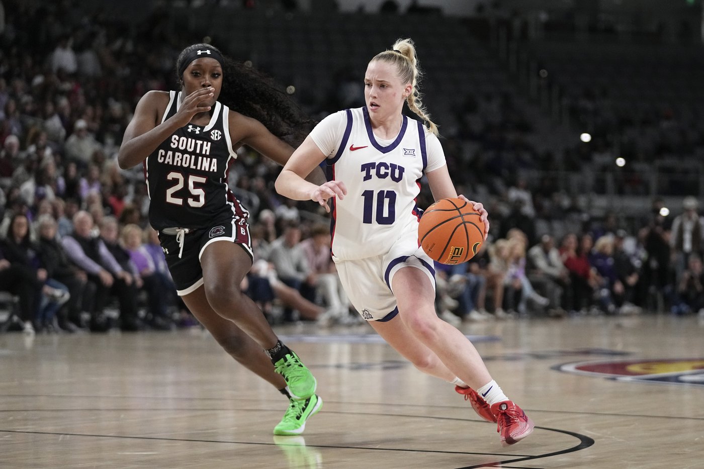 Ashlyn Watkins dunks again and No. 3 South Carolina women overwhelm No. 9 TCU 85-52 | iNFOnews.ca