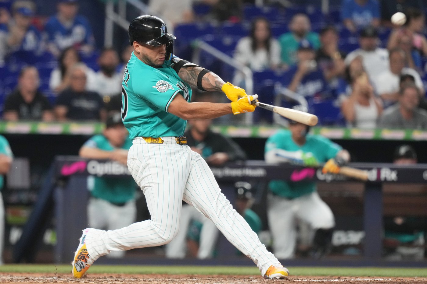 Agustín Ramírez hits game-ending 2-run homer as Marlins rally past Dodgers 6-4 | iNFOnews.ca