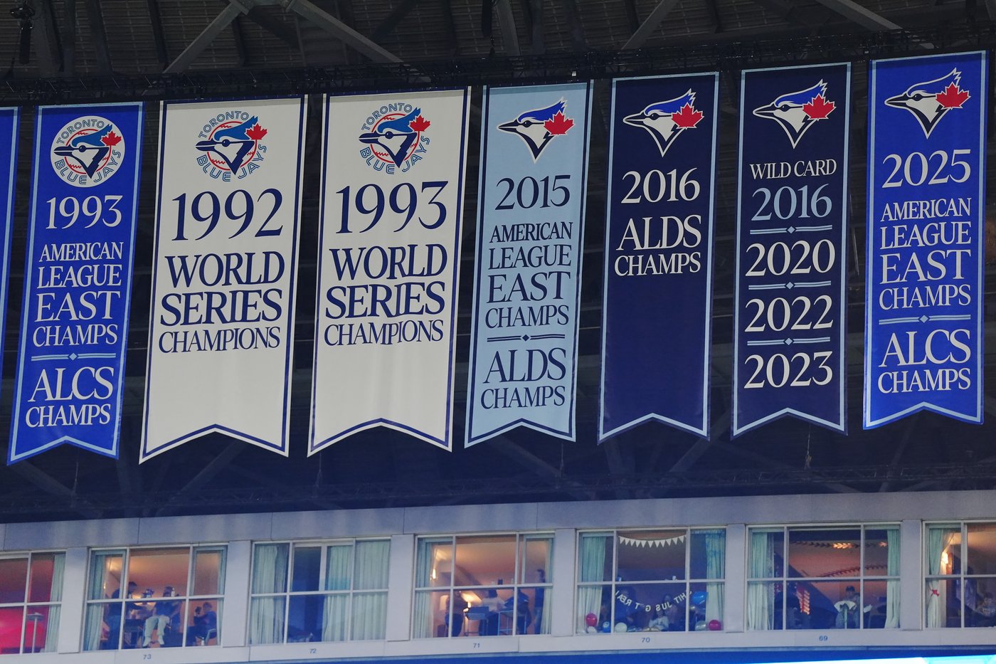 Photo Gallery: Jays open the season with walkoff win over A's | iNFOnews.ca