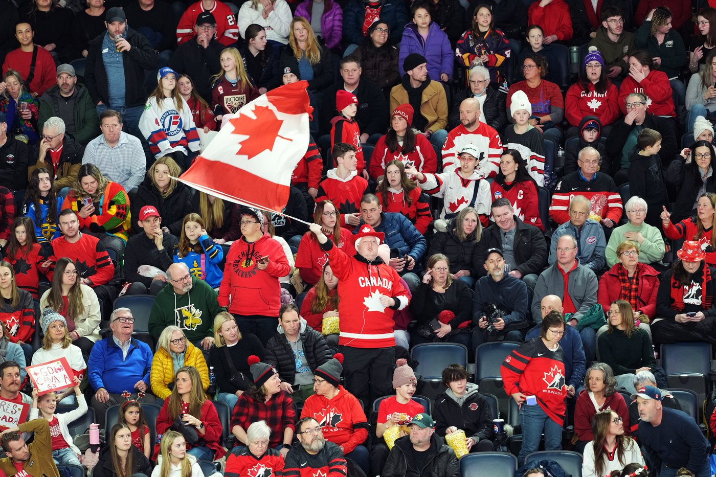 No booing: Trade tension with U.S. takes back seat to women's hockey in Halifax | iNFOnews.ca No booing: Trade tension with U.S. takes back seat to women's hockey in Halifax | iNFOnews.ca