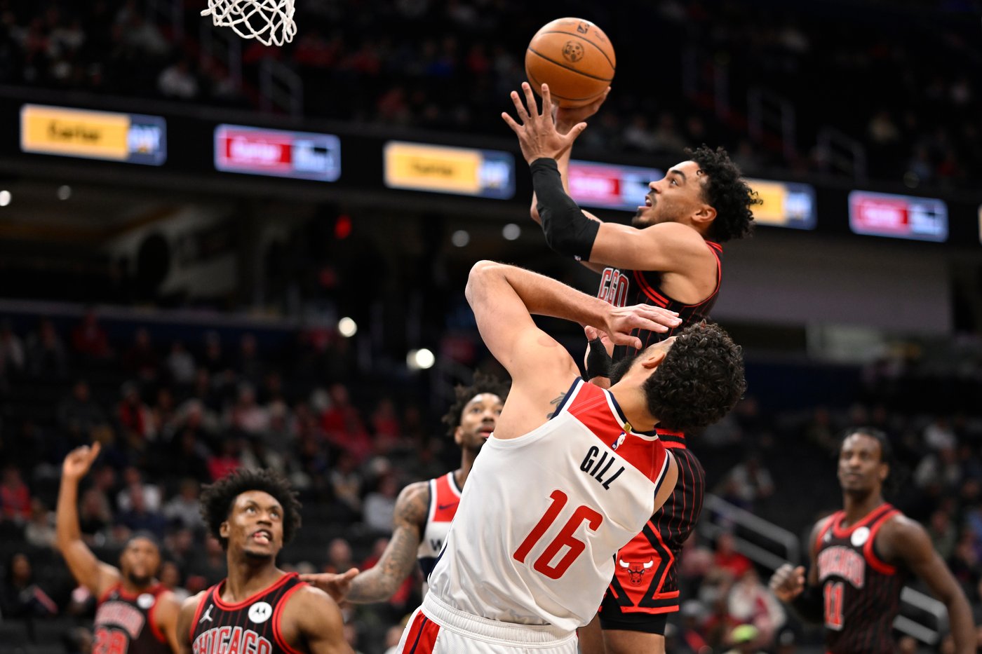 Bulls end 7-game skid in first game since front-office shake-up, pounding NBA-worst Wizards 129-98 | iNFOnews.ca Bulls end 7-game skid in first game since front-office shake-up, pounding NBA-worst Wizards 129-98 | iNFOnews.ca
