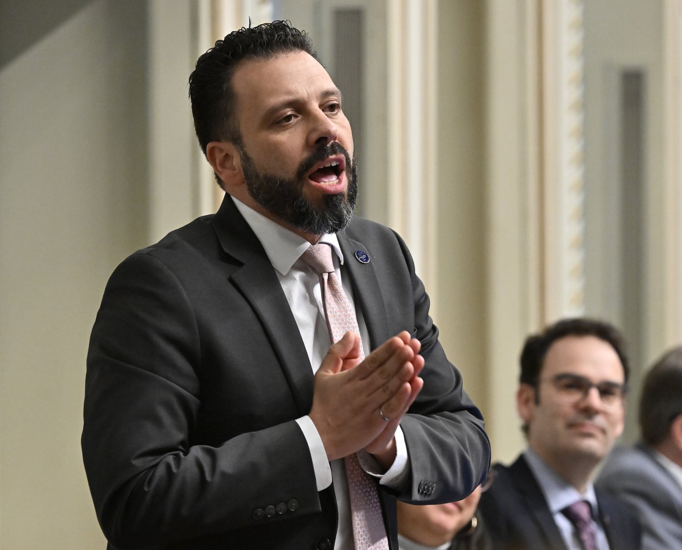 Quebec party supports member who accused fellow politicians of denigrating minorities | iNFOnews.ca Quebec party supports member who accused fellow politicians of denigrating minorities | iNFOnews.ca