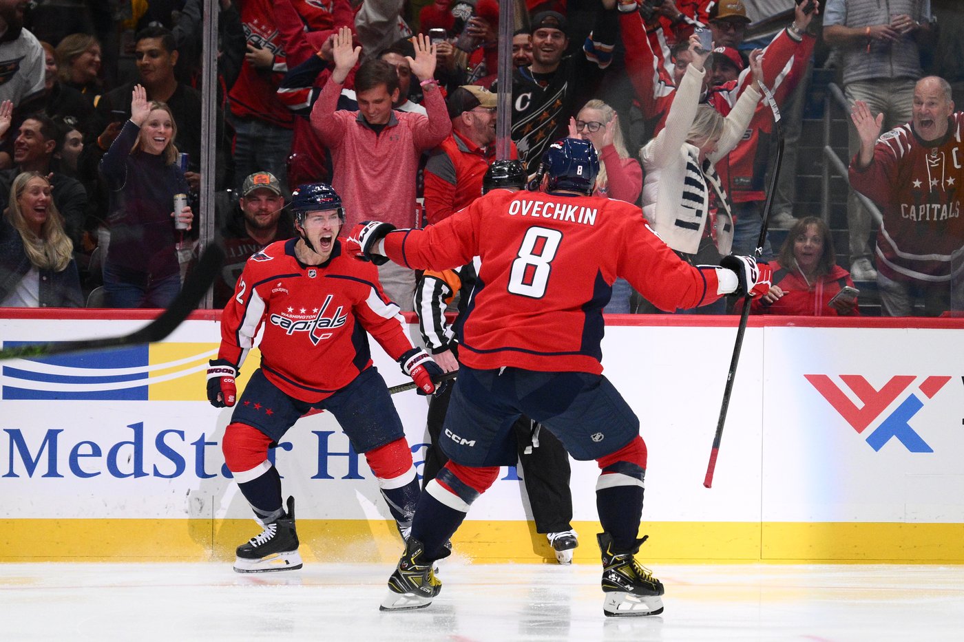 Ovechkin's sons introduce him before Washington's home opener, and the Capitals top Pittsburgh 5-3 | iNFOnews.ca Ovechkin's sons introduce him before Washington's home opener, and the Capitals top Pittsburgh 5-3 | iNFOnews.ca