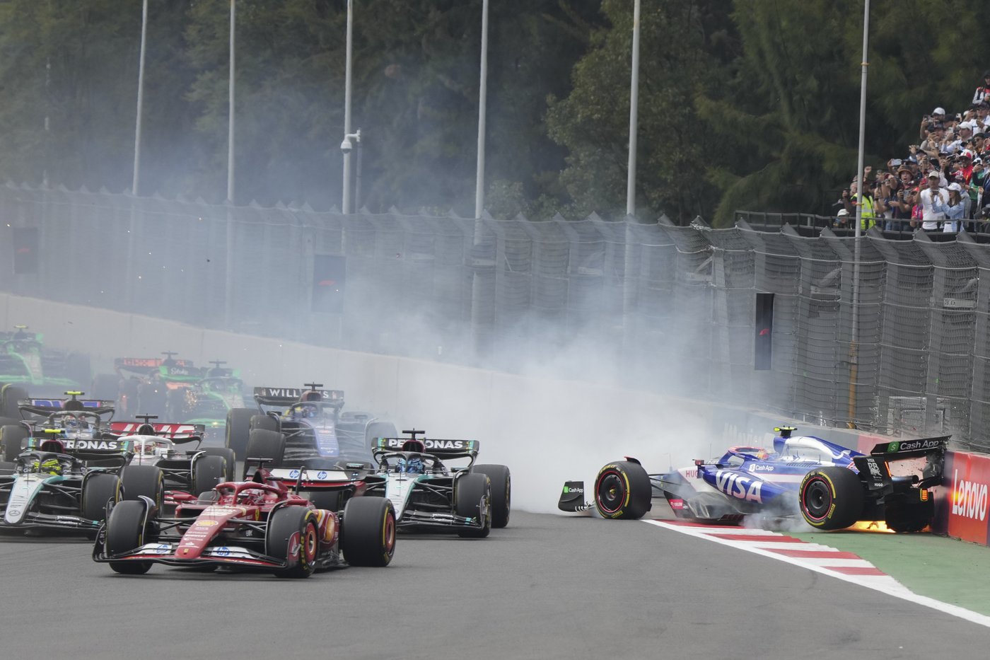 Sainz wins Mexico City Grand Prix as Norris tightens championship fight | iNFOnews.ca