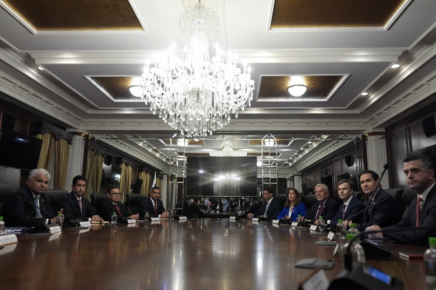 Rubio says Panama must reduce Chinese influence around the canal or face possible US action | iNFOnews.ca Rubio says Panama must reduce Chinese influence around the canal or face possible US action | iNFOnews.ca