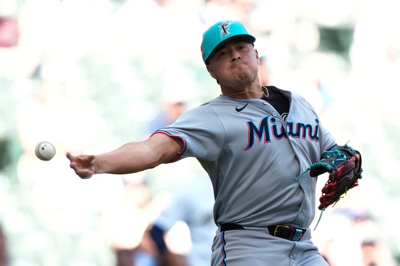 Perkins delivers winning hit as Brewers rally to beat Marlins 3-2 and avoid sweep | iNFOnews.ca Perkins delivers winning hit as Brewers rally to beat Marlins 3-2 and avoid sweep | iNFOnews.ca