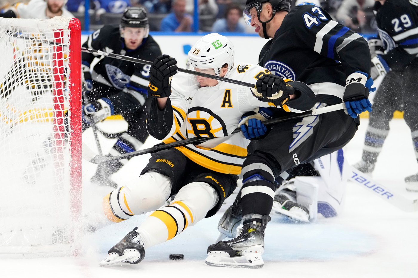 Lightning beat the Bruins 3-1 hours after securing a playoff spot | iNFOnews.ca Lightning beat the Bruins 3-1 hours after securing a playoff spot | iNFOnews.ca