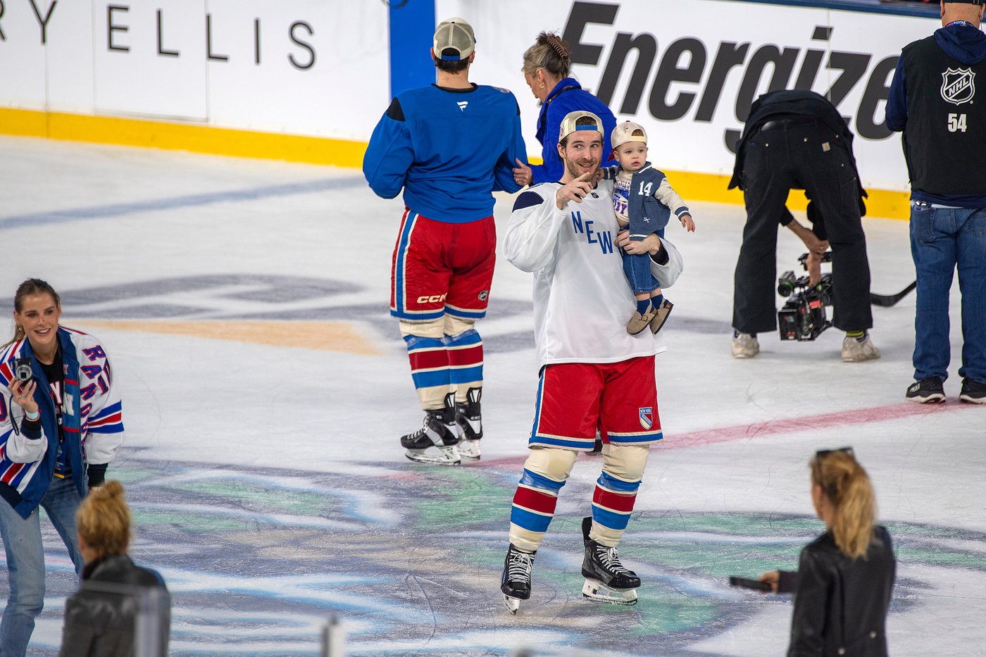 Florida Panthers and New York Rangers bring Miami Vice flair to Winter Classic | iNFOnews.ca Florida Panthers and New York Rangers bring Miami Vice flair to Winter Classic | iNFOnews.ca