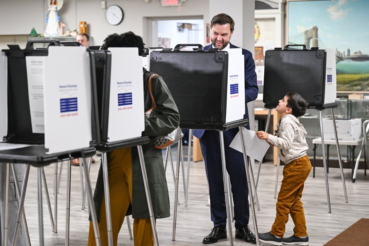 Photos: Ohio and Indiana high-stakes primaries, and a power-shifting race in Michigan | iNFOnews.ca