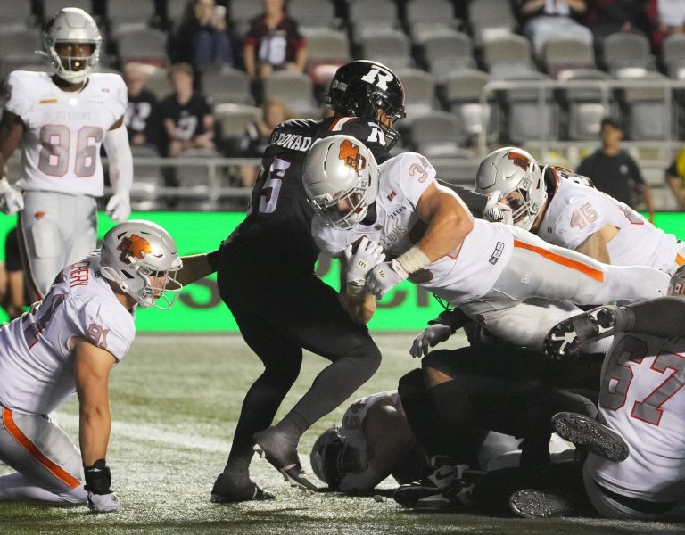 Zander Horvath, Zach Collaros, KeeSean Johnson named CFL's top players for Week 13 | iNFOnews.ca