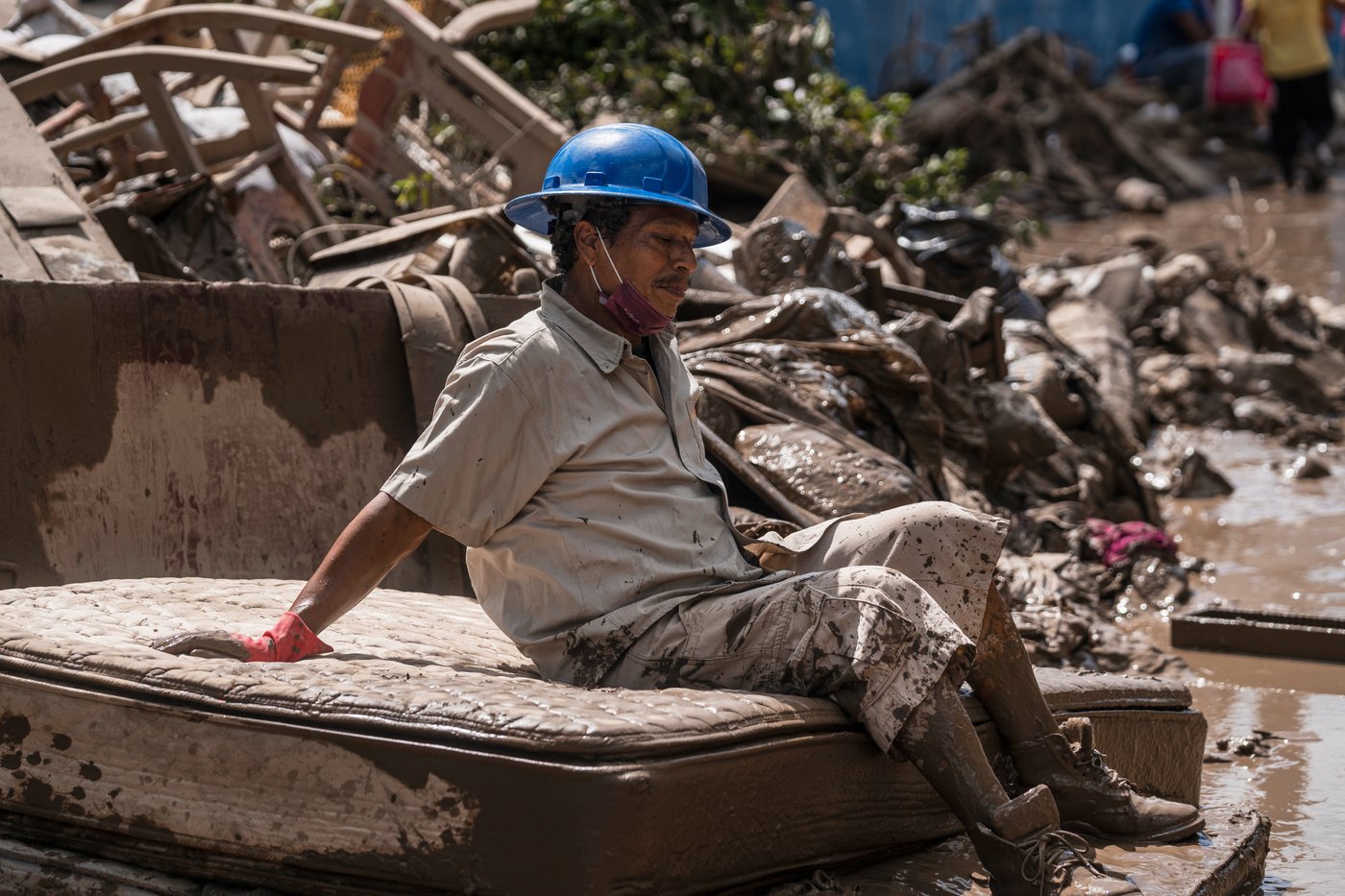 Photos of the flooding and landsides in Mexico | iNFOnews.ca