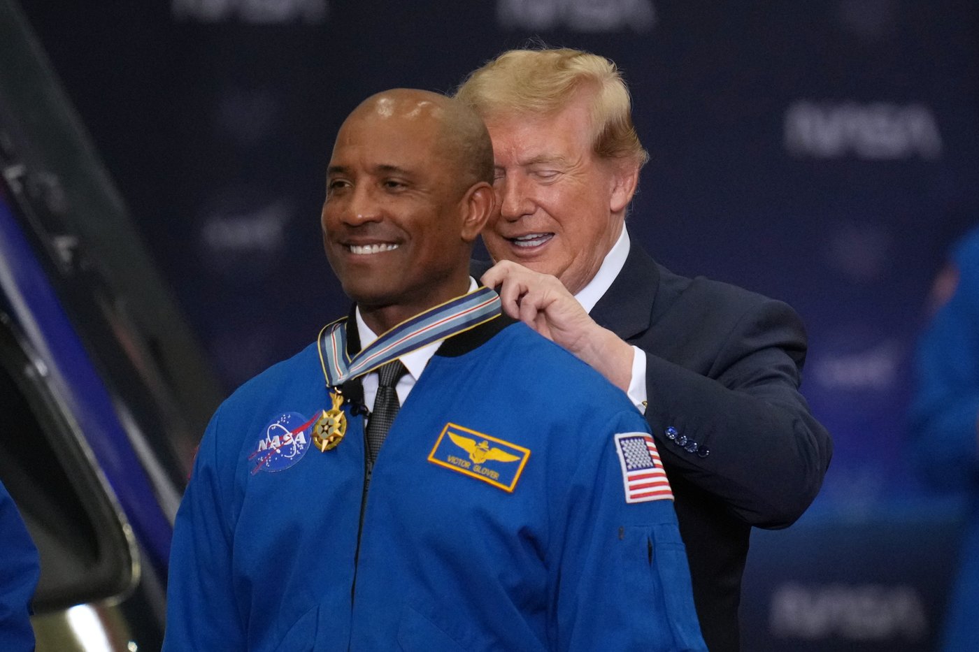 Artemis II astronauts receive nation's highest space honor for their successful moonshot | iNFOnews.ca