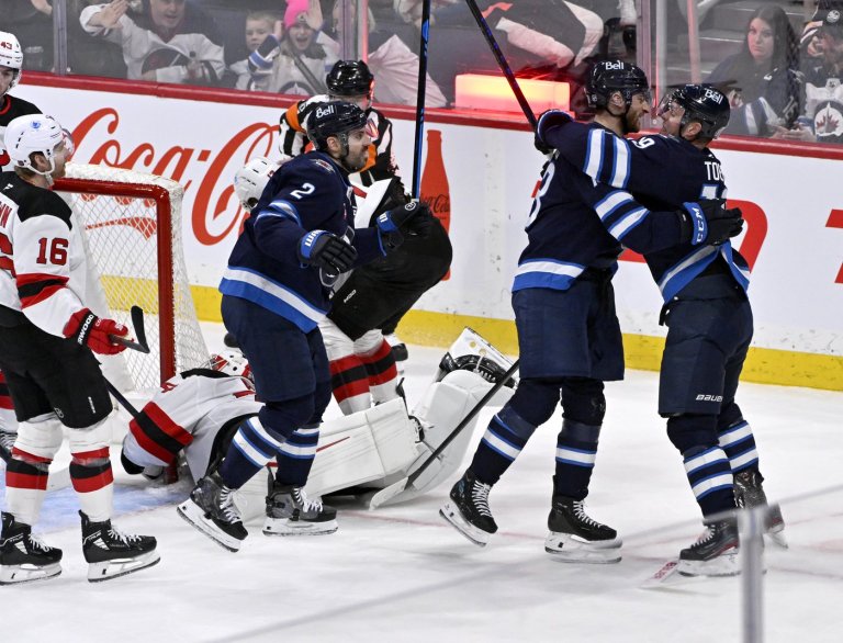 Tanner Pearson's third-period goal leads Winnipeg Jets past New Jersey Devils 4-3 | iNFOnews.ca