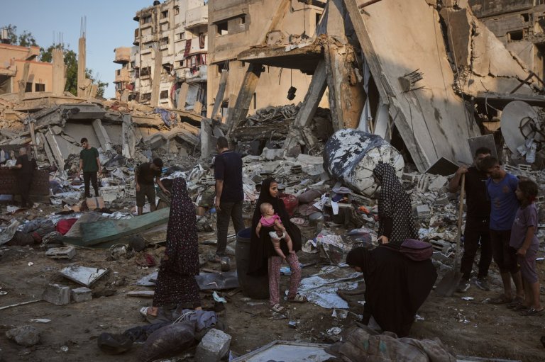 Trump announces a deal for Hamas to disarm in Gaza, but many hurdles and uncertainty remain | iNFOnews.ca