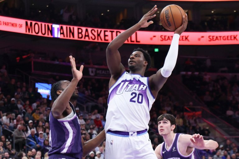 Jaren Jackson Jr. to undergo surgery after post-trade MRI reveals knee injury | iNFOnews.ca