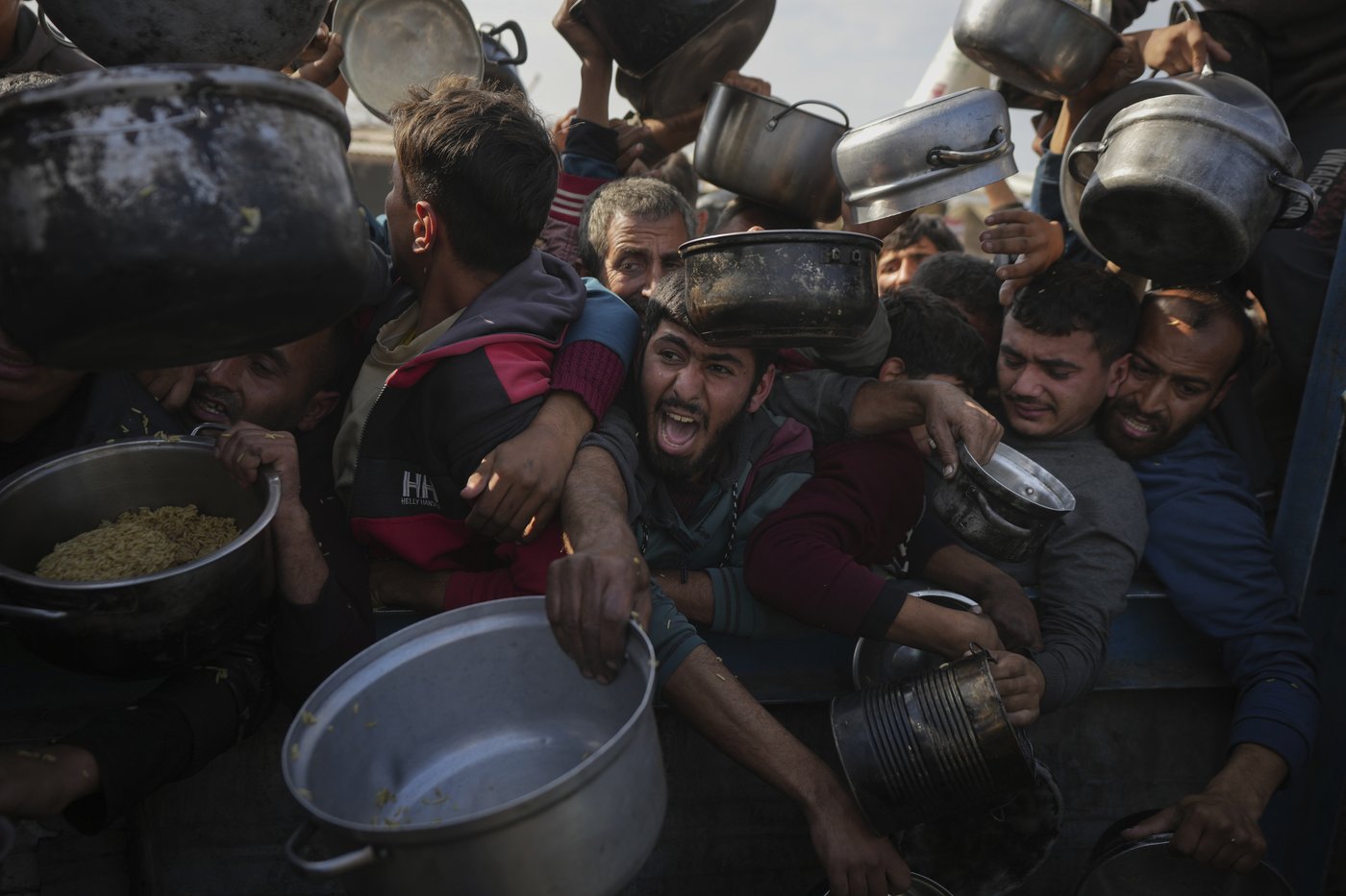 UN says it's ready to ramp up delivery of desperately needed aid to Gaza | iNFOnews.ca