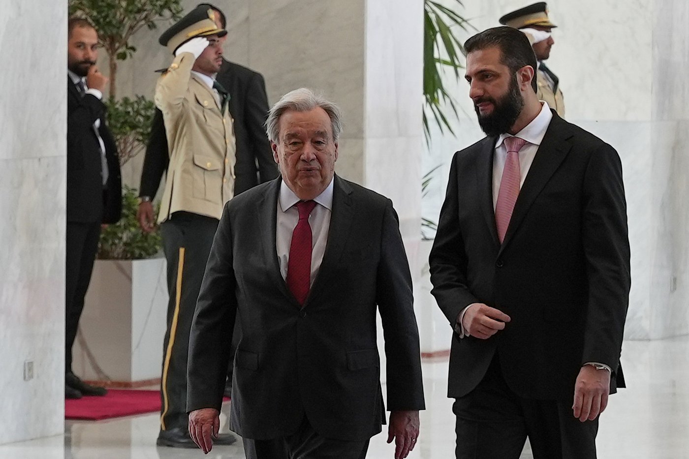 The UN chief on a visit to Damascus urges the international community to support Syrian people | iNFOnews.ca The UN chief on a visit to Damascus urges the international community to support Syrian people | iNFOnews.ca