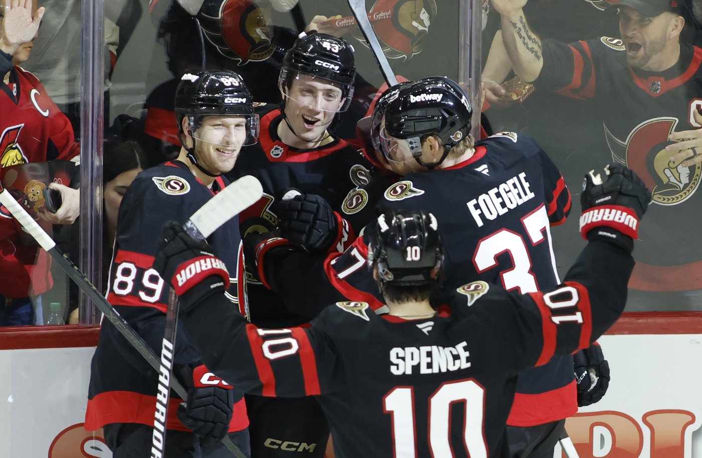 Batherson paces Senators to 7-4 win over Sharks | iNFOnews.ca