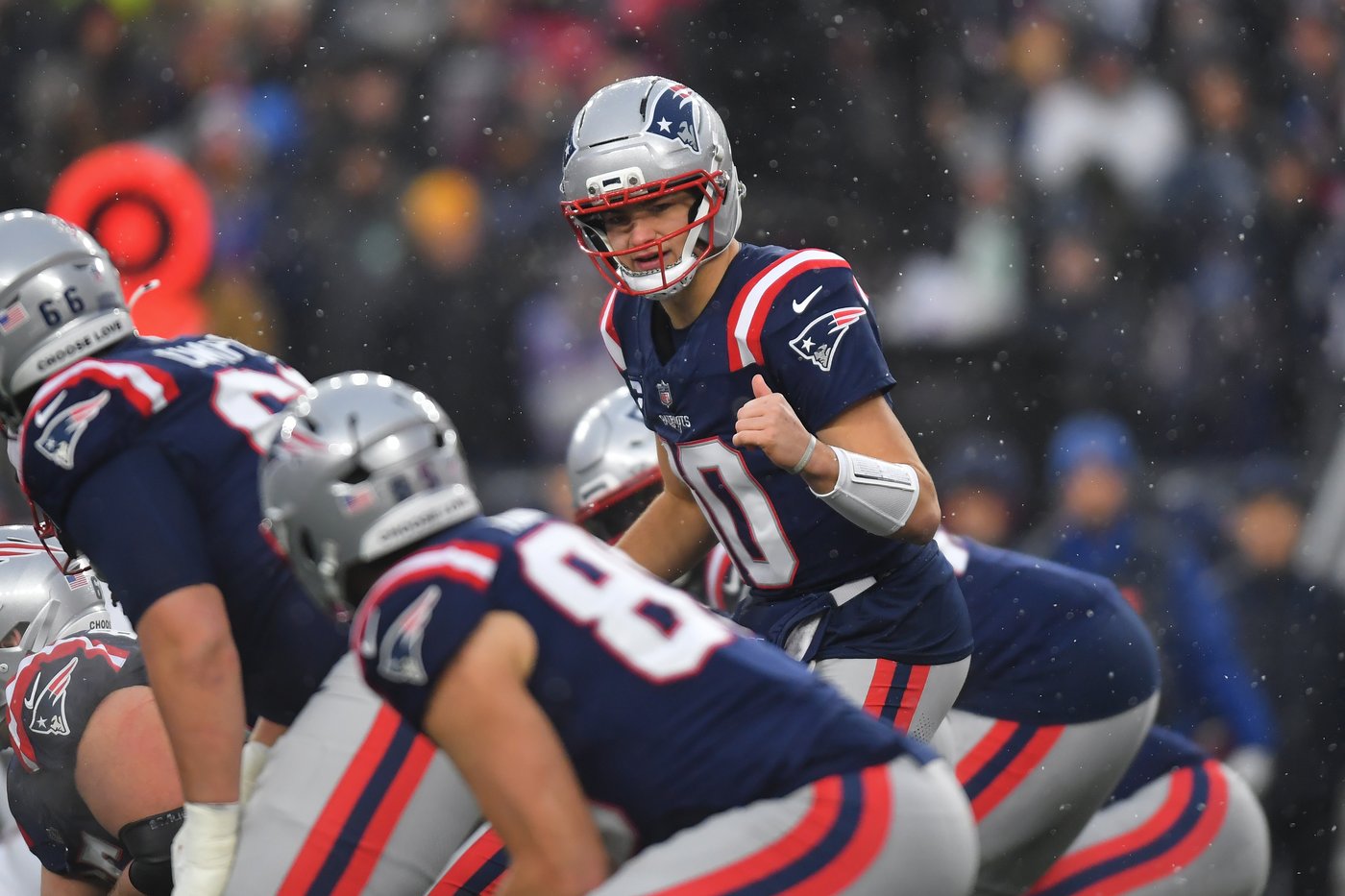 NFL playoff guide: How to watch, betting favorites and some of the top storylines | iNFOnews.ca