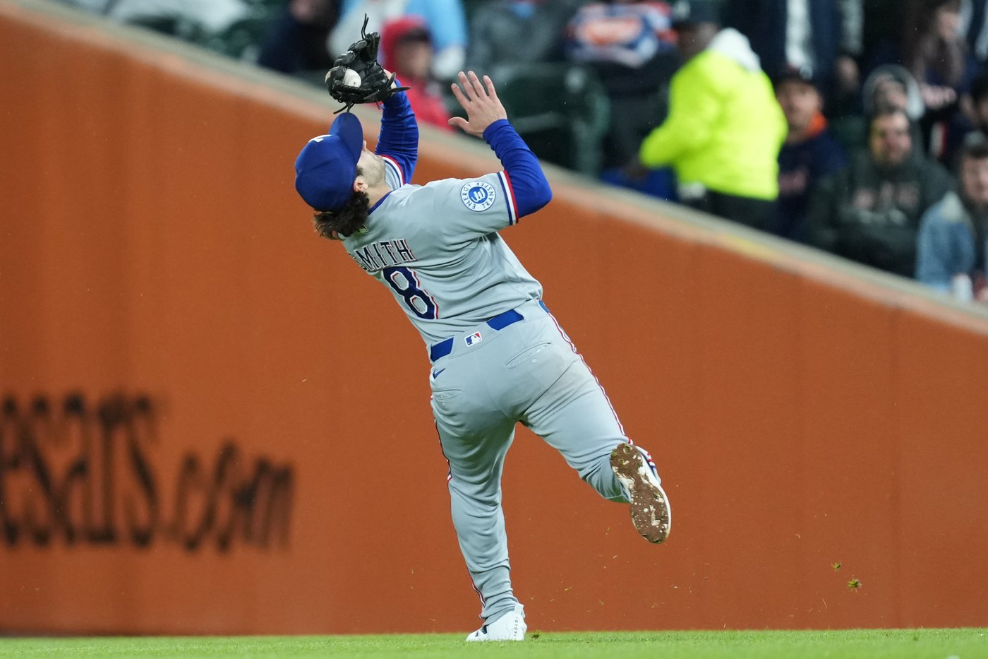 Rangers say second baseman Josh Smith will be hospitalized at least a week with viral meningitis | iNFOnews.ca