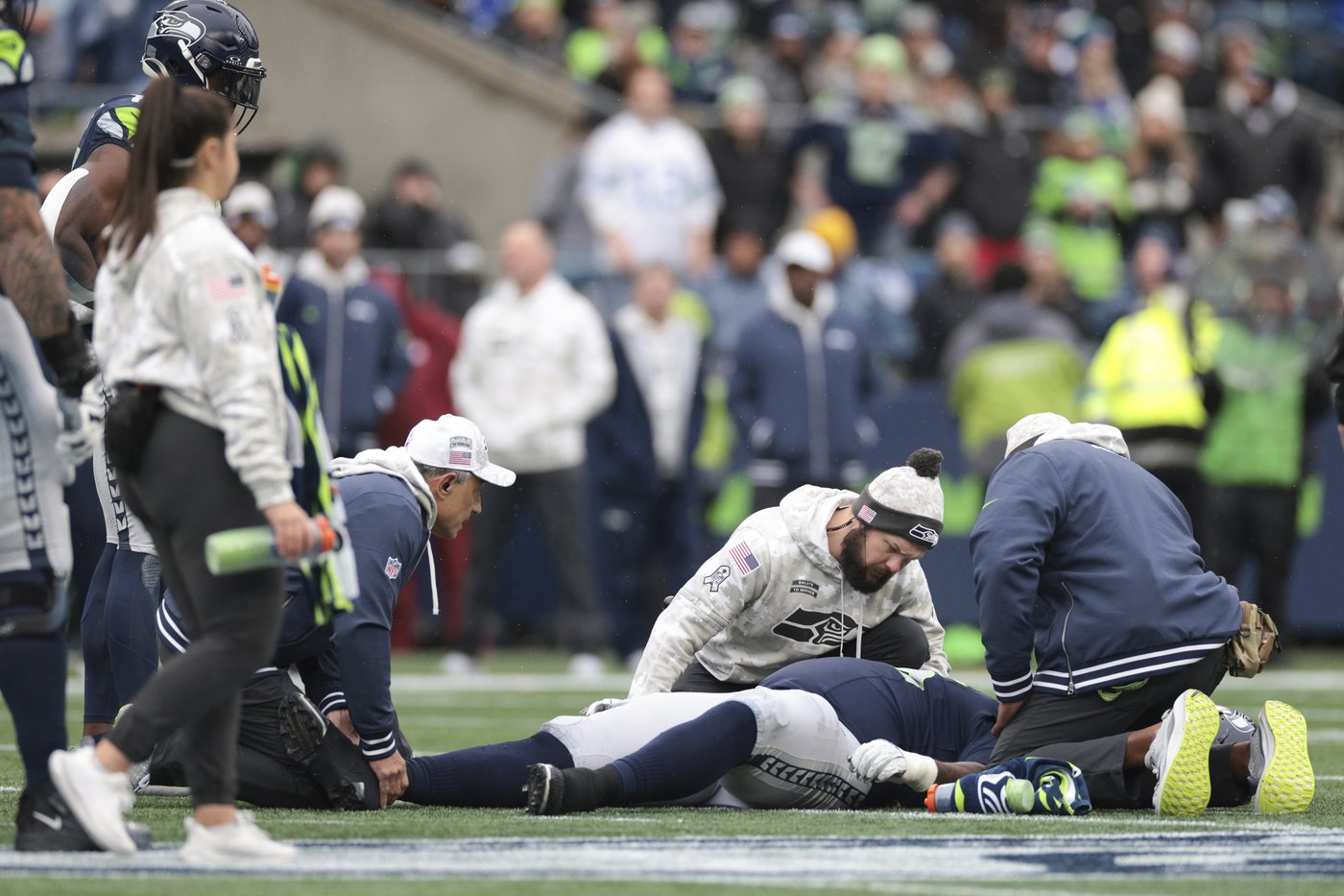 Coby Bryant's pick-6 highlights big day for Seahawks' defense in 16-6 win over Cardinals | iNFOnews.ca