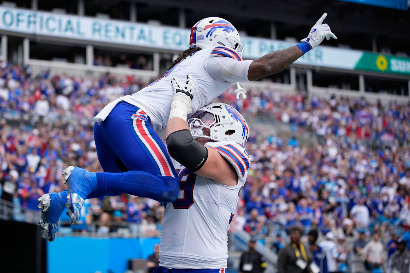 James Cook runs for 216 yards and 2 TDs, Allen accounts for 3 TDs as Bills rout Panthers 40-9 | iNFOnews.ca James Cook runs for 216 yards and 2 TDs, Allen accounts for 3 TDs as Bills rout Panthers 40-9 | iNFOnews.ca