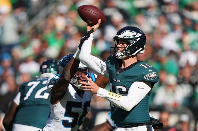 Eagles still trying to salvage NFC East crown without Hurts as they host Cowboys on Monday night | iNFOnews.ca