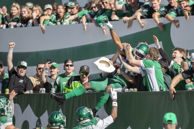 Emilus scores three TDs, Roughriders rally in final minute to edge Lions 31-27 | iNFOnews.ca