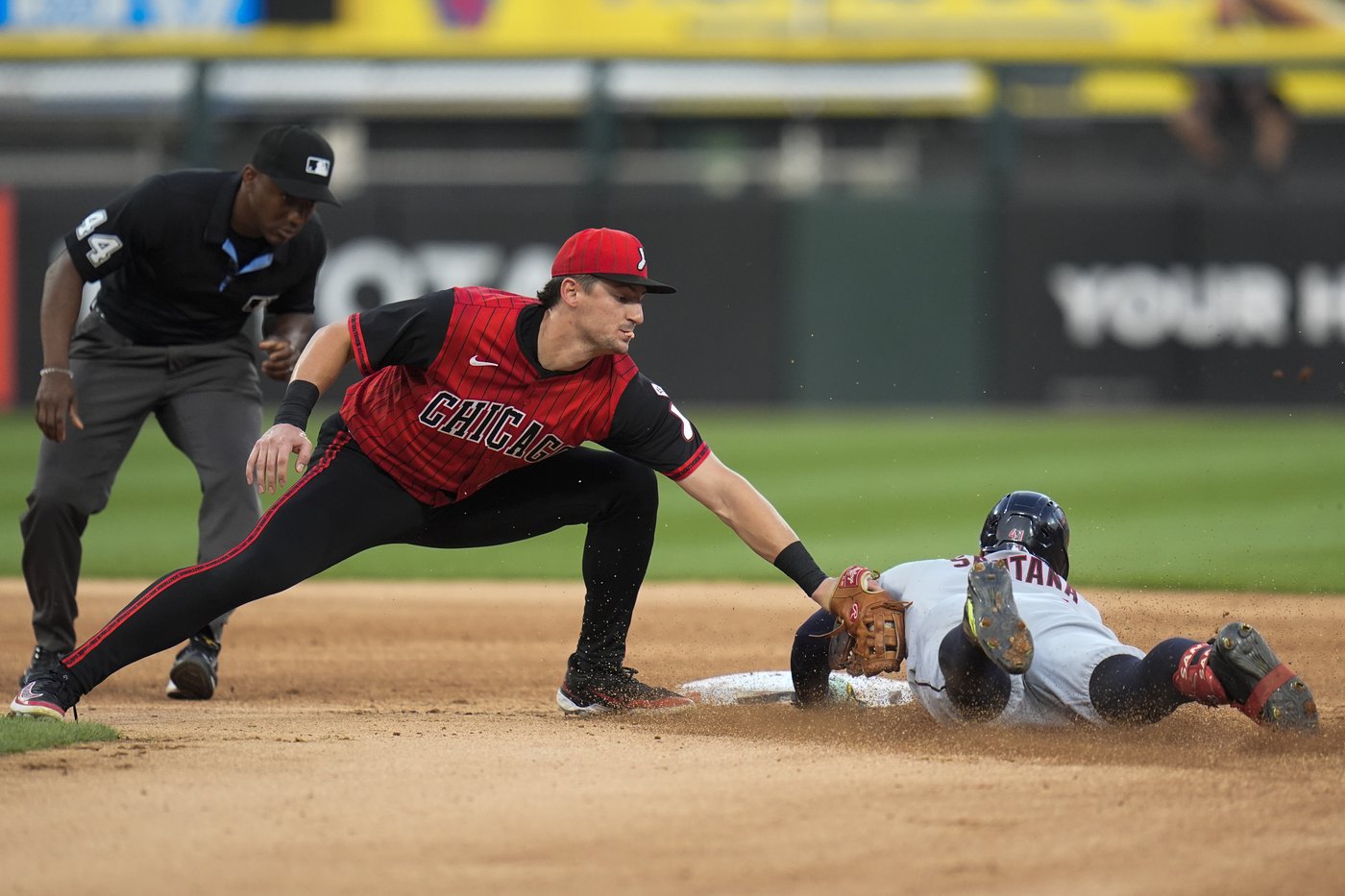 Santana drives in 4, Kayfus knocks in 3 to lead Guardians past White Sox 9-5 for 4th straight win | iNFOnews.ca Santana drives in 4, Kayfus knocks in 3 to lead Guardians past White Sox 9-5 for 4th straight win | iNFOnews.ca