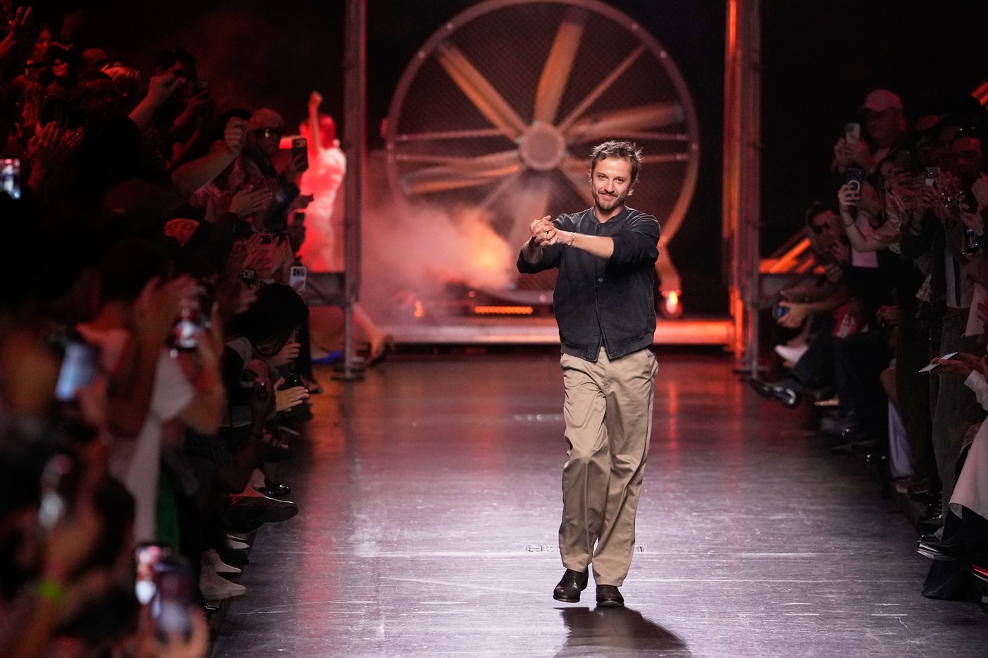 Glenn Martens exits Diesel with moans, headbanging and barely-there looks | iNFOnews.ca