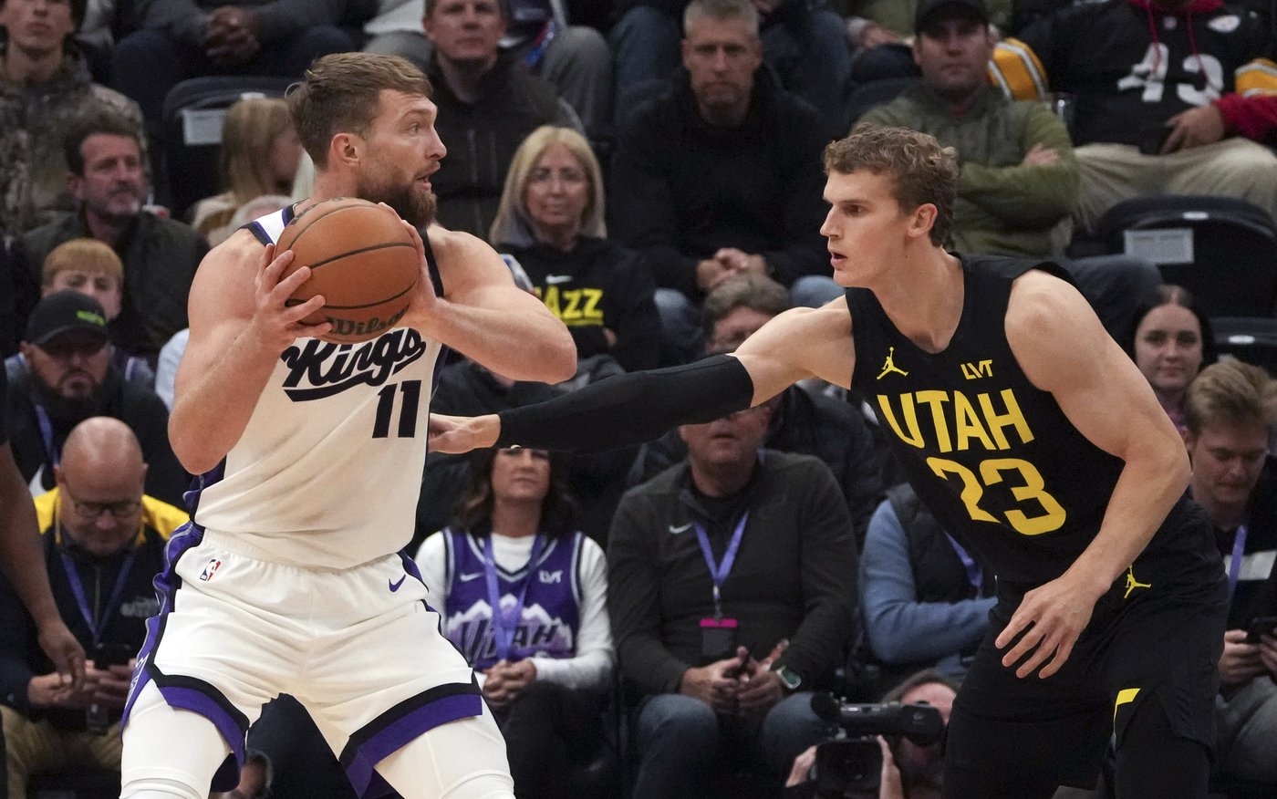 Jazz forward Lauri Markkanen sits out against Spurs because of back spasms | iNFOnews.ca