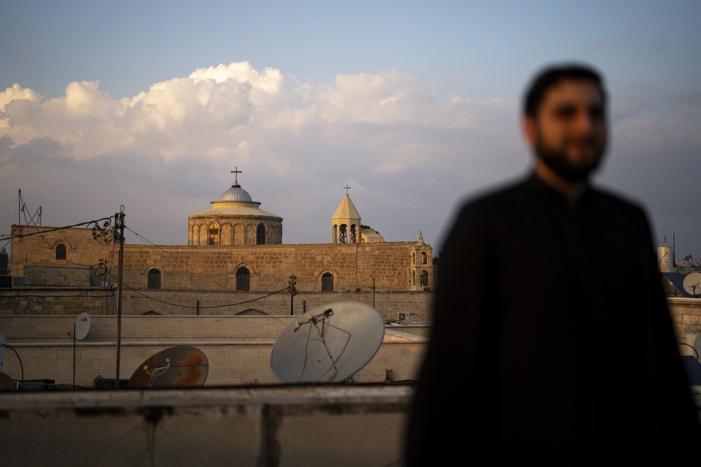 As wars rage around them, Armenian Christians in Jerusalem's Old City feel the walls closing in | iNFOnews.ca