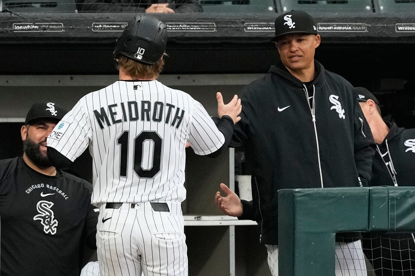 Antonacci, Montgomery lead White Sox to 3-2, 10-inning win for sweep that extends Angels' skid to 6 | iNFOnews.ca Antonacci, Montgomery lead White Sox to 3-2, 10-inning win for sweep that extends Angels' skid to 6 | iNFOnews.ca