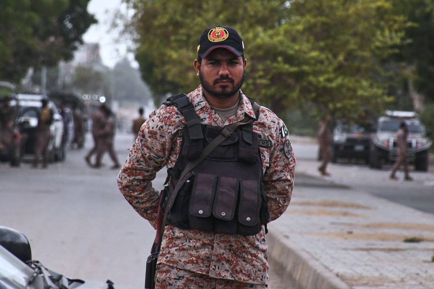 Pakistan's military says 3 soldiers were killed in militant attack in Karachi and vows retaliation | iNFOnews.ca Pakistan's military says 3 soldiers were killed in militant attack in Karachi and vows retaliation | iNFOnews.ca