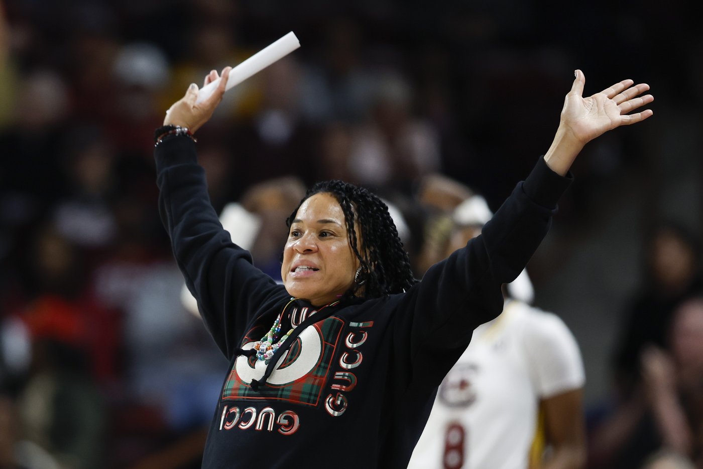 Edwards leads No. 2 South Carolina to 65th straight home win 93-47 over Wofford on Sunday. | iNFOnews.ca