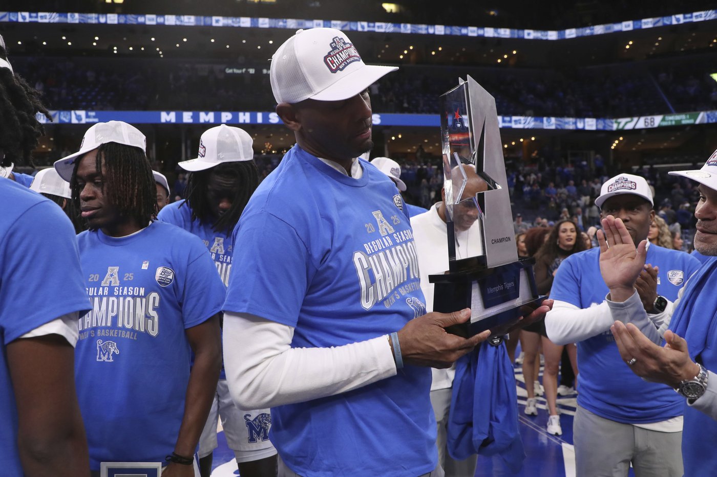 Penny Hardaway growing as a head coach in his Memphis Tigers' latest March Madness trip | iNFOnews.ca