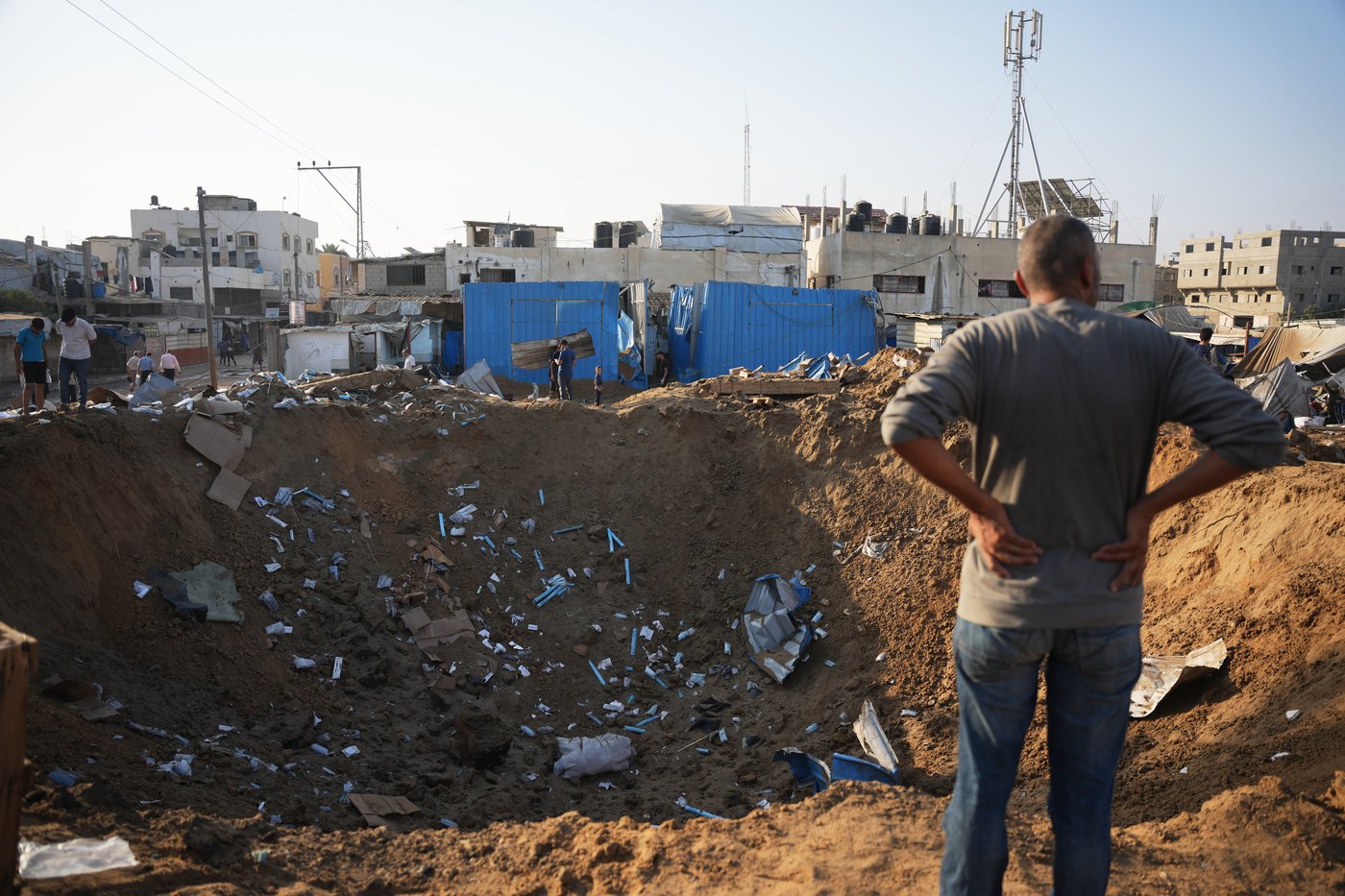 Photos show the scene after the latest Israeli strikes in Gaza | iNFOnews.ca
