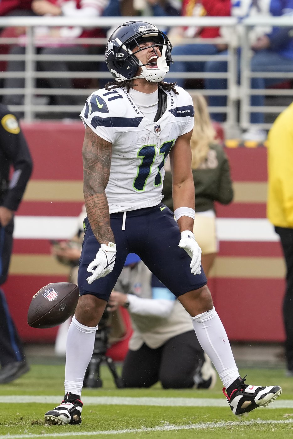 Seahawks wide receiver Jaxon Smith-Njigba becoming key offensive option | iNFOnews.ca