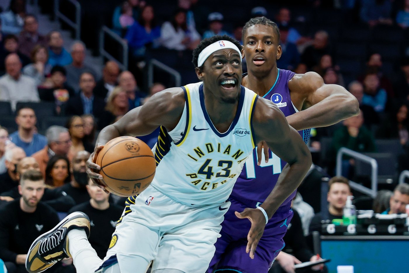Pacers beat Hornets 114-112 to end 13-game skid and give Rick Carlisle his 1,000th win | iNFOnews.ca Pacers beat Hornets 114-112 to end 13-game skid and give Rick Carlisle his 1,000th win | iNFOnews.ca