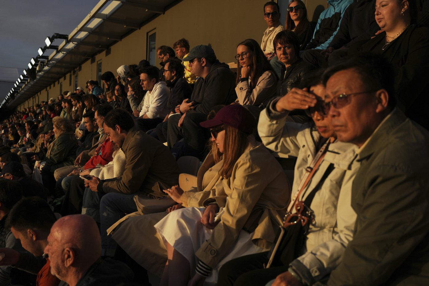 PHOTO COLLECTION: French Open Tennis Spectators | iNFOnews.ca