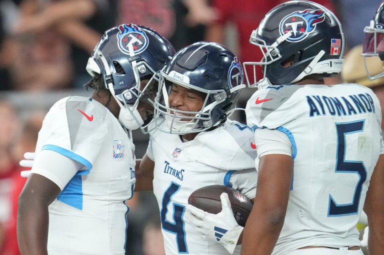 Titans rally late to edge Cardinals 22-21, end 10-game skid | iNFOnews.ca