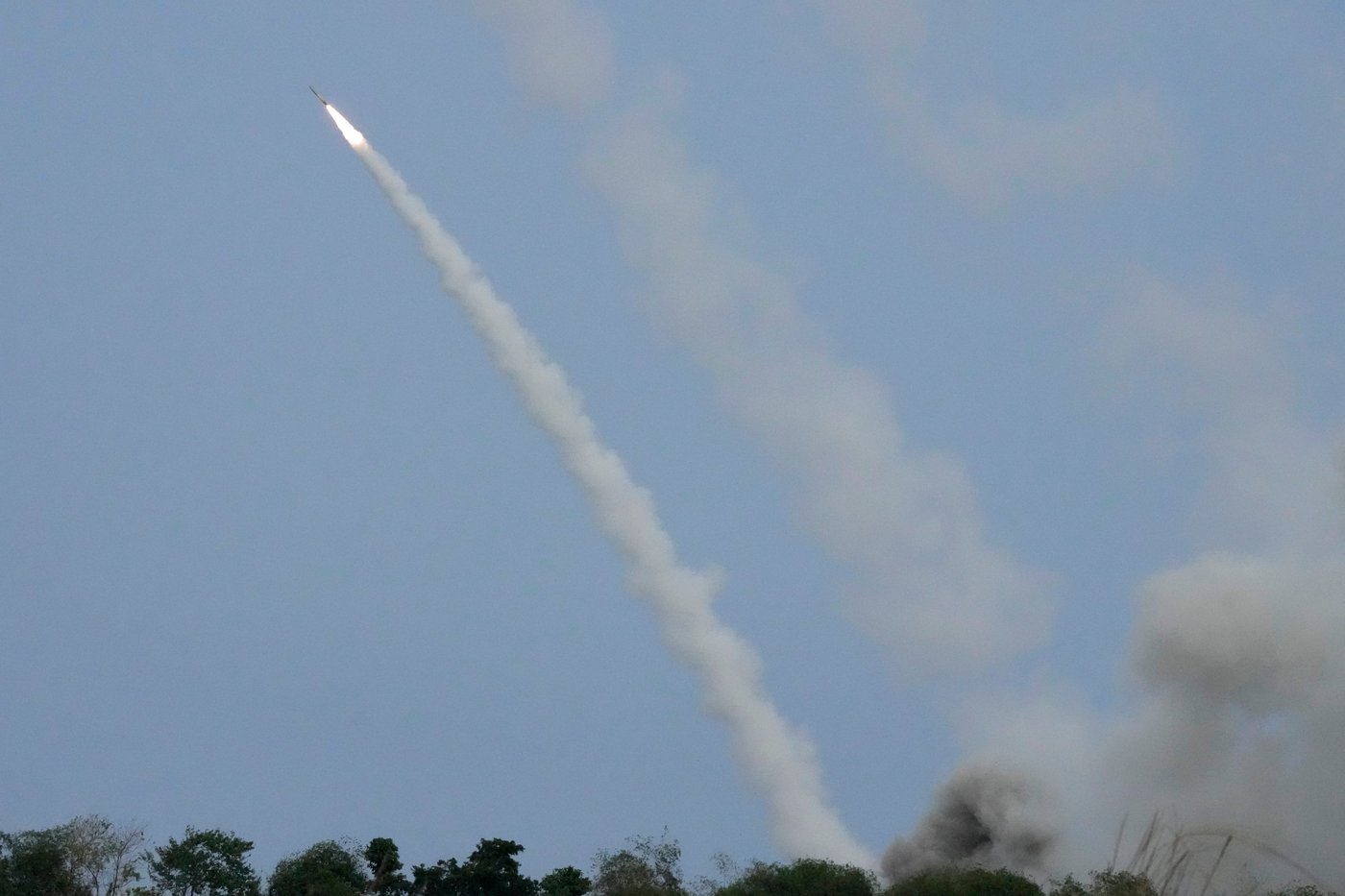 US plans to deploy more missile launchers to the Philippines despite China's alarm | iNFOnews.ca
