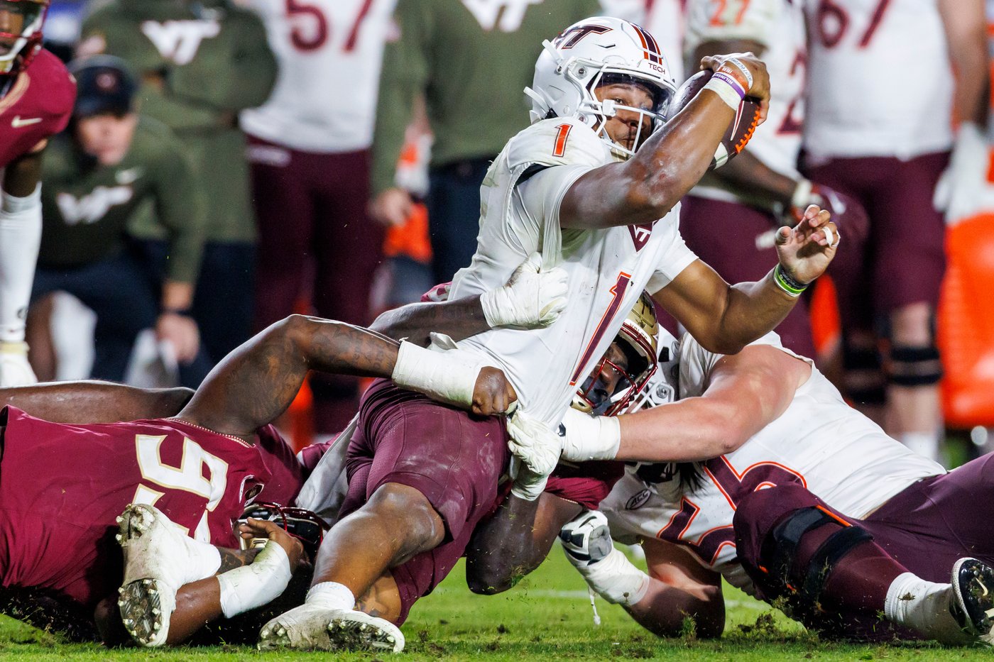 Tommy Castellanos runs for two TDs, passes for another as Florida State routs Virginia Tech 34-14 | iNFOnews.ca