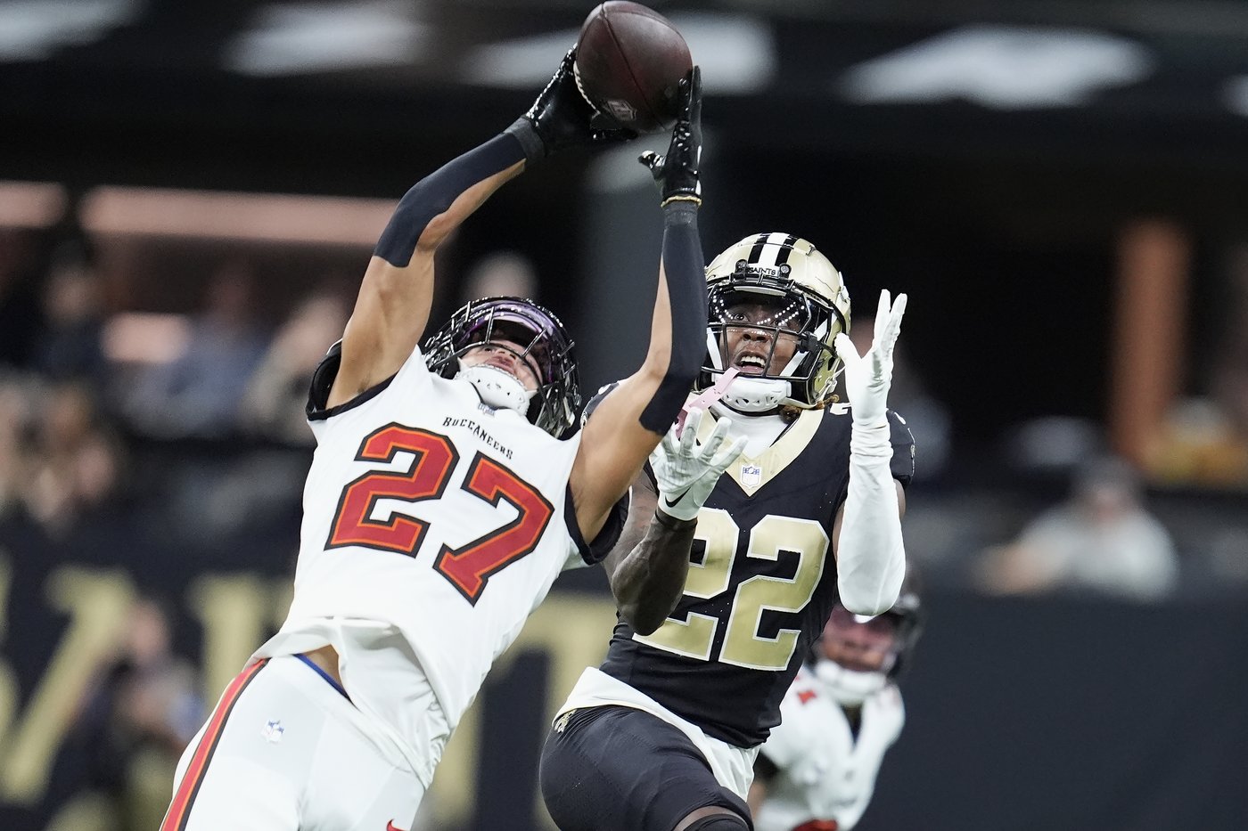 Mayfield passes for 4 TDs as the Bucs treat storm-weary fans to a 51-27 win over the Saints | iNFOnews.ca Mayfield passes for 4 TDs as the Bucs treat storm-weary fans to a 51-27 win over the Saints | iNFOnews.ca